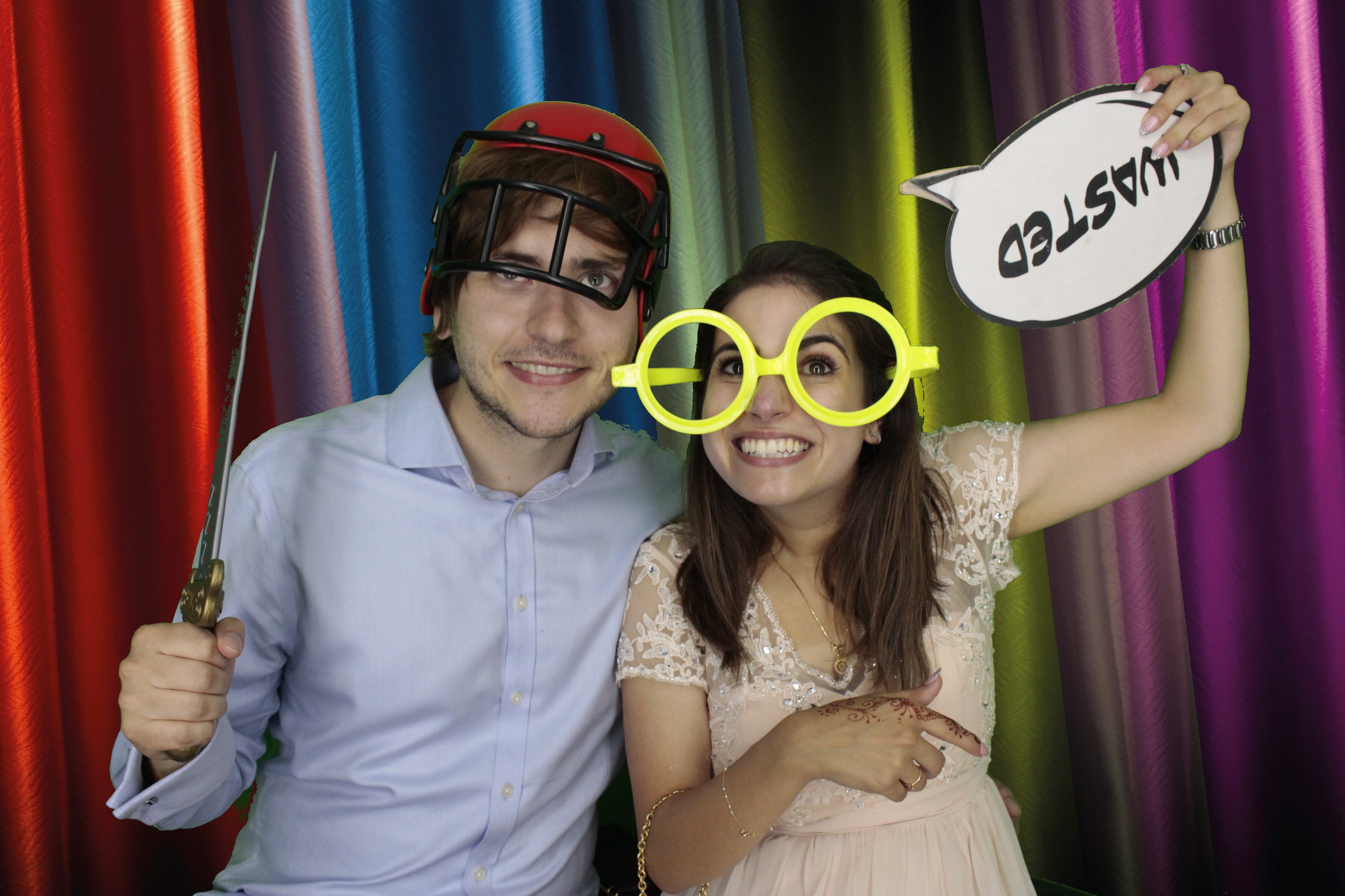 Bhavin & Yasmin’s Wedding | View more photos from the event at gallery.myphotoboothexperience.co.uk/u/MyPhotoBoothExperienceLtd/Bhavin-Yasmin’s-Wedding